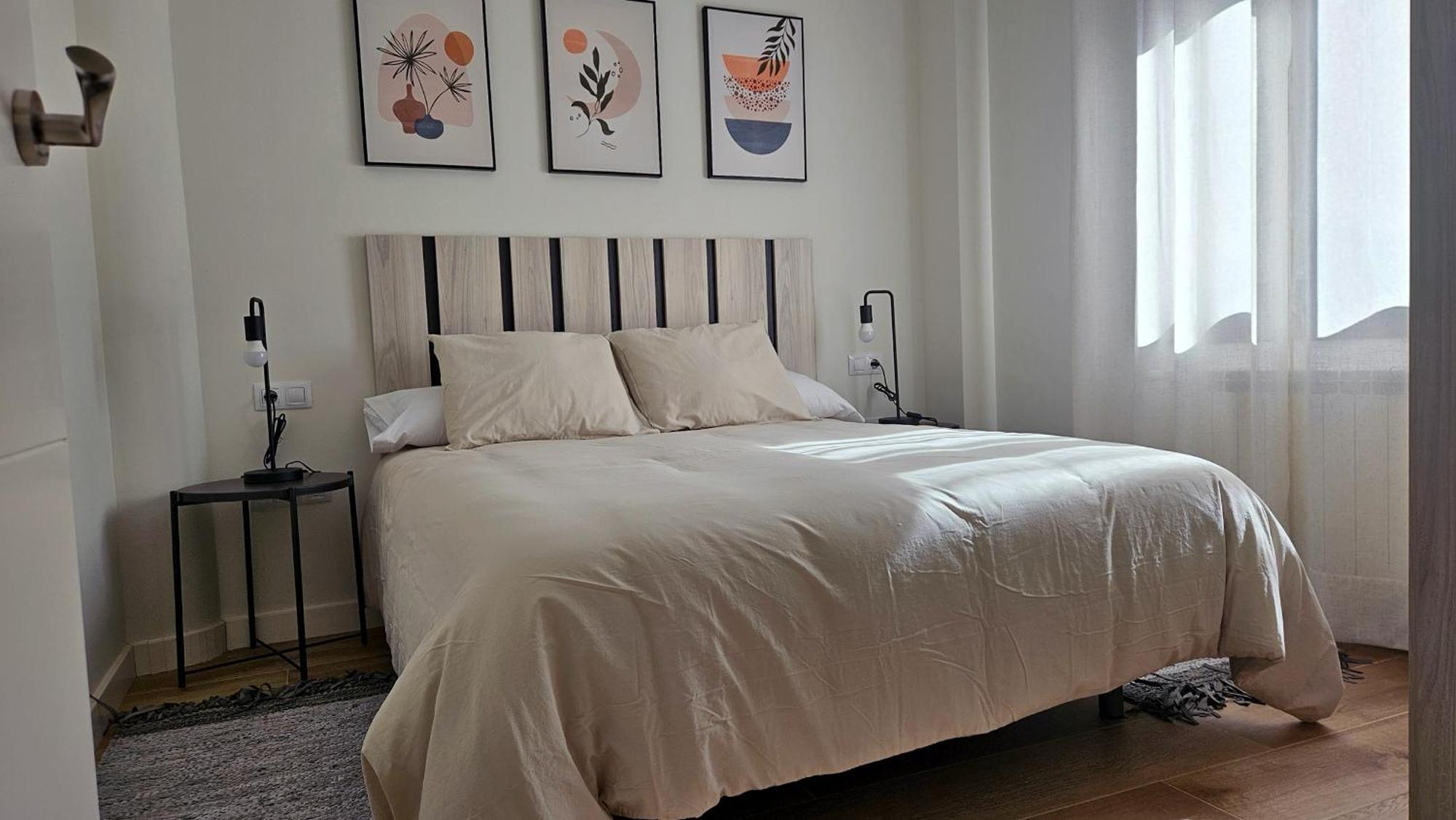 Apartamentos La Florida カサラレイナ エクステリア 写真