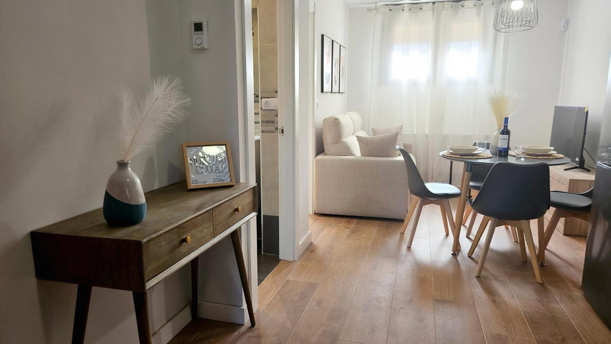 Apartamentos La Florida カサラレイナ エクステリア 写真
