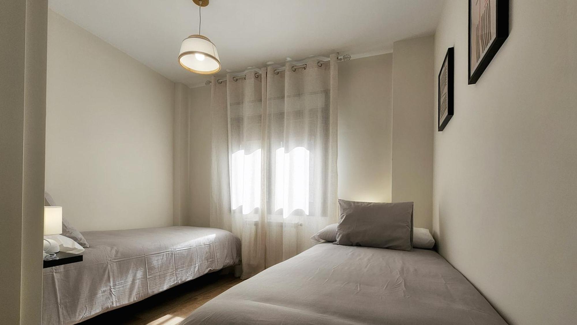 Apartamentos La Florida カサラレイナ エクステリア 写真